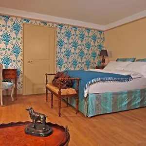 Townhouse Boutique *** ציריך