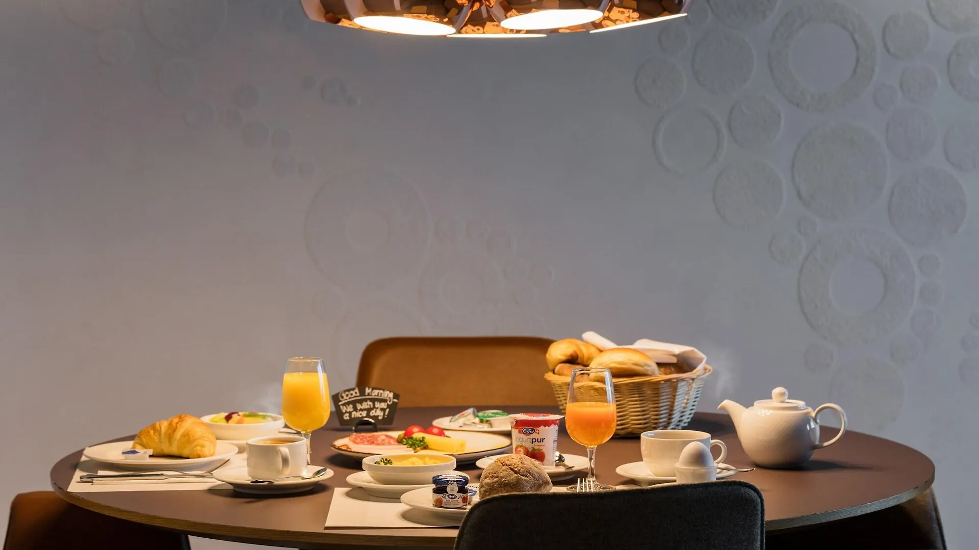 ****  ציריך Ema House Hotel Suites שוויץ