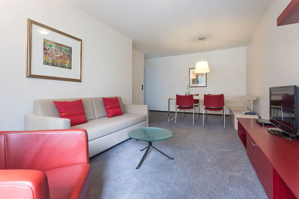 Ema House Hotel Suites Zúrich 4*,
